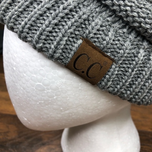 Paw Print Classic‎ CC Beanie main image 7
